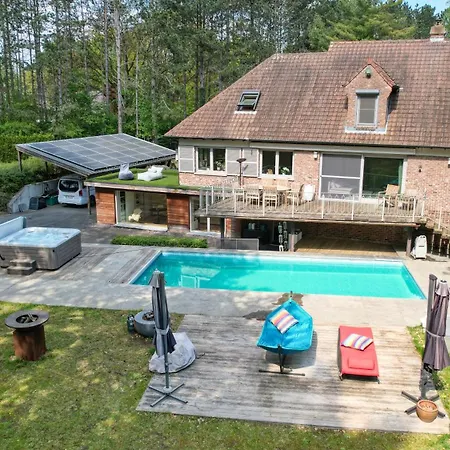 Arthurs Palace Villa *